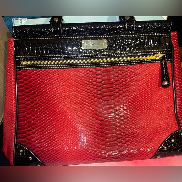Samantha Brown Handbags - Samantha Brown Red Faux Snakeskin & Black Trim Tote